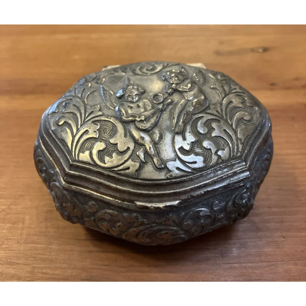 Vtg Ornate Silvertone Finish Musical Cherubs Angels Jewelry Box Rings Trinkets